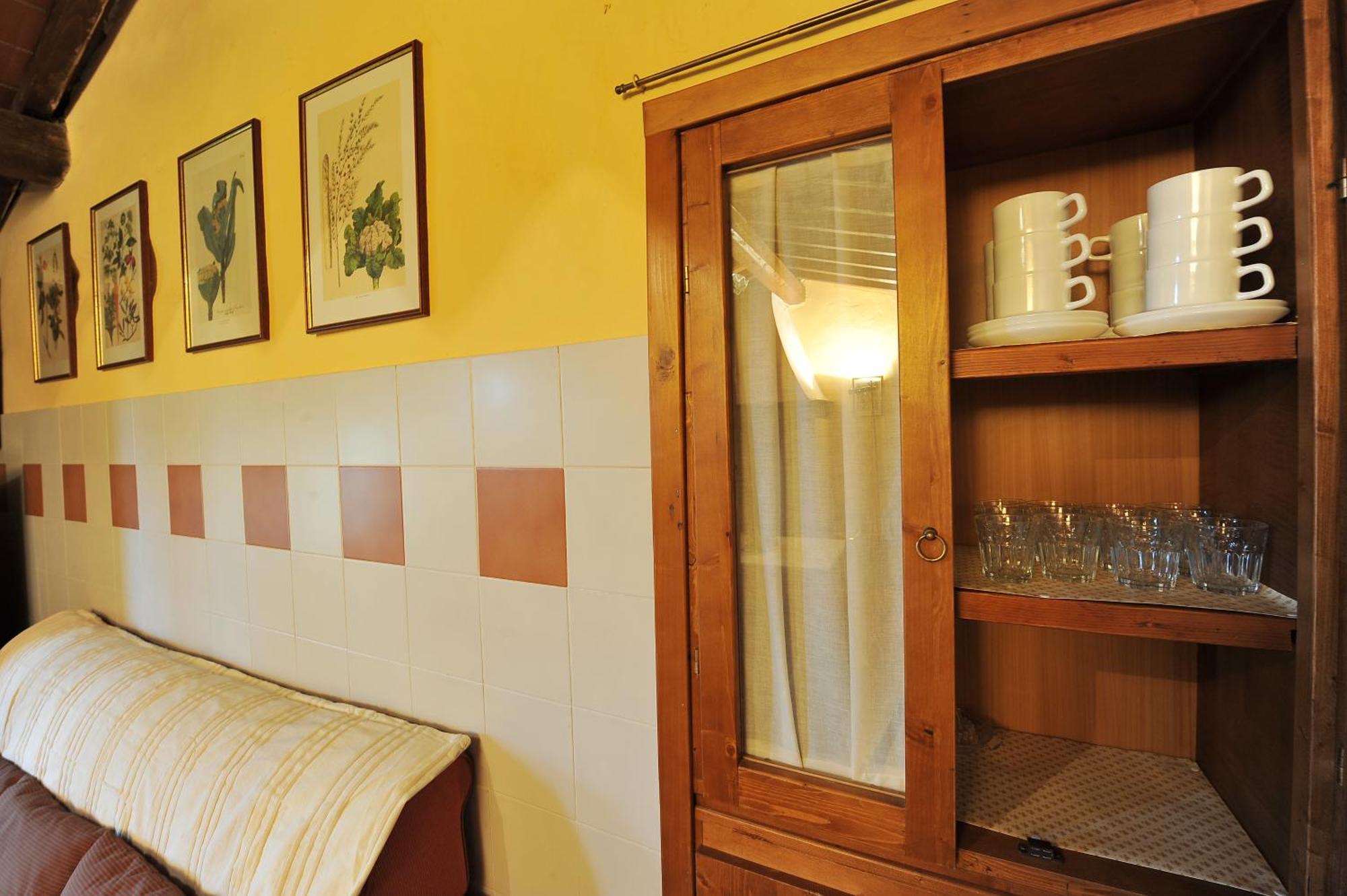 Fattoria Agriturismo Nerbona 카솔레 델사 외부 사진