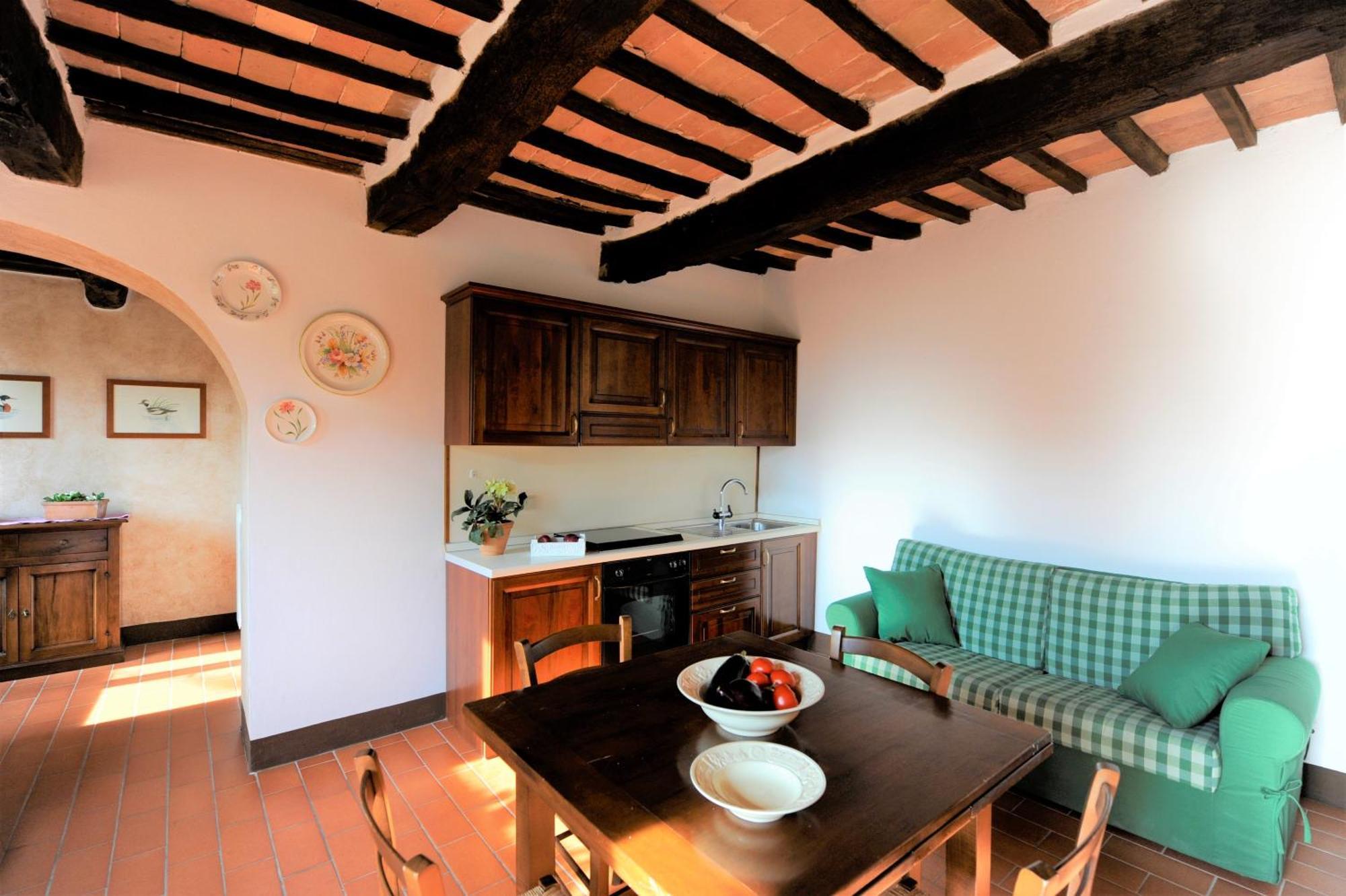 Fattoria Agriturismo Nerbona 카솔레 델사 외부 사진